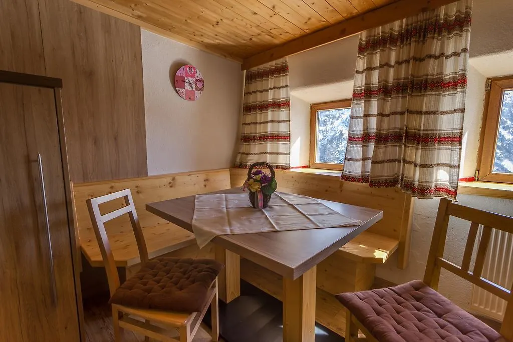 Ottos Almhutte Holiday home Soelden